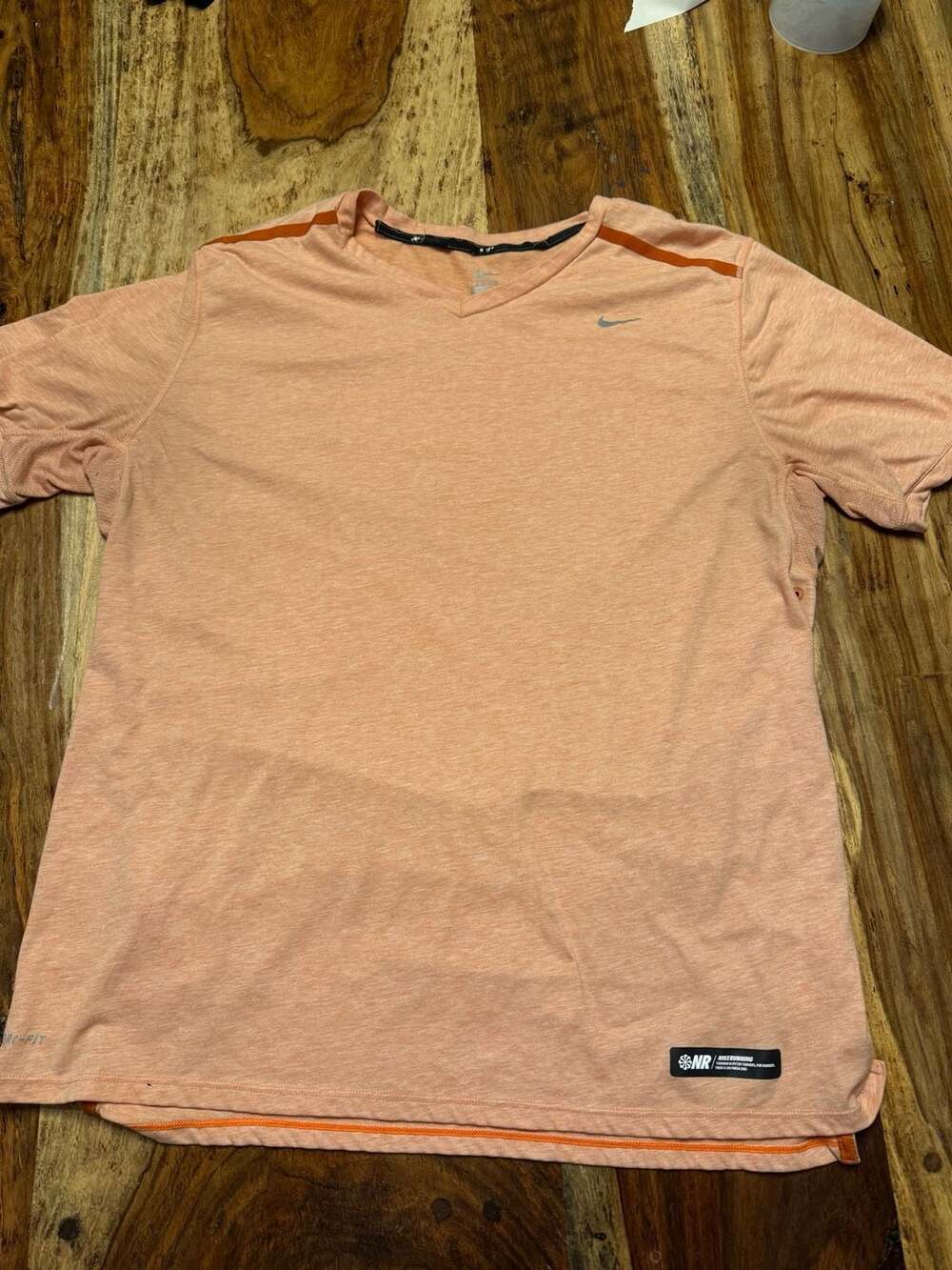 Nike Run Division Rise 365 Pinnacle Dri-FIT Short-Sleeve Running Top Orange L